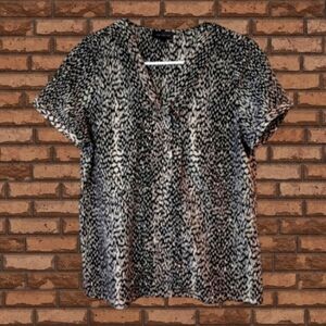 THE Limited Poly Silk SS Summer Business Casual Black White V Neck Top Blouse S